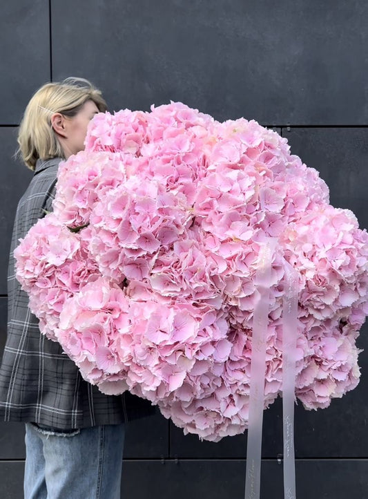 Bouquet “Pink Bomb” -Hydrangeas